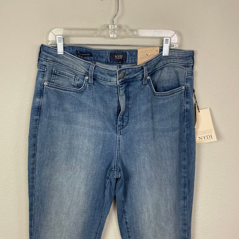NYDJ Blue Denim Barbara Bootcut NWT Jeans 14 - Picture 3 of 7